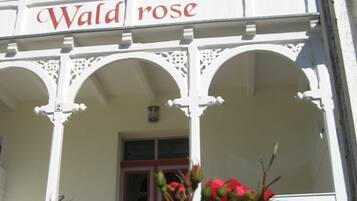 DĂ©tail de lâextĂ©rieur