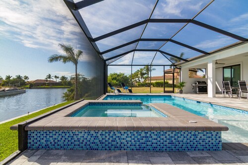 VILLA AVIVA - modern mit Bootsdeck und großer Südterrasse, SPA/Pool beheizbar