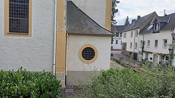 Enceinte de lâhĂ©bergement