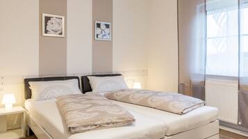 3 Schlafzimmer, Bügeleisen/Bügelbrett, Reisekinderbett, kostenloses WLAN