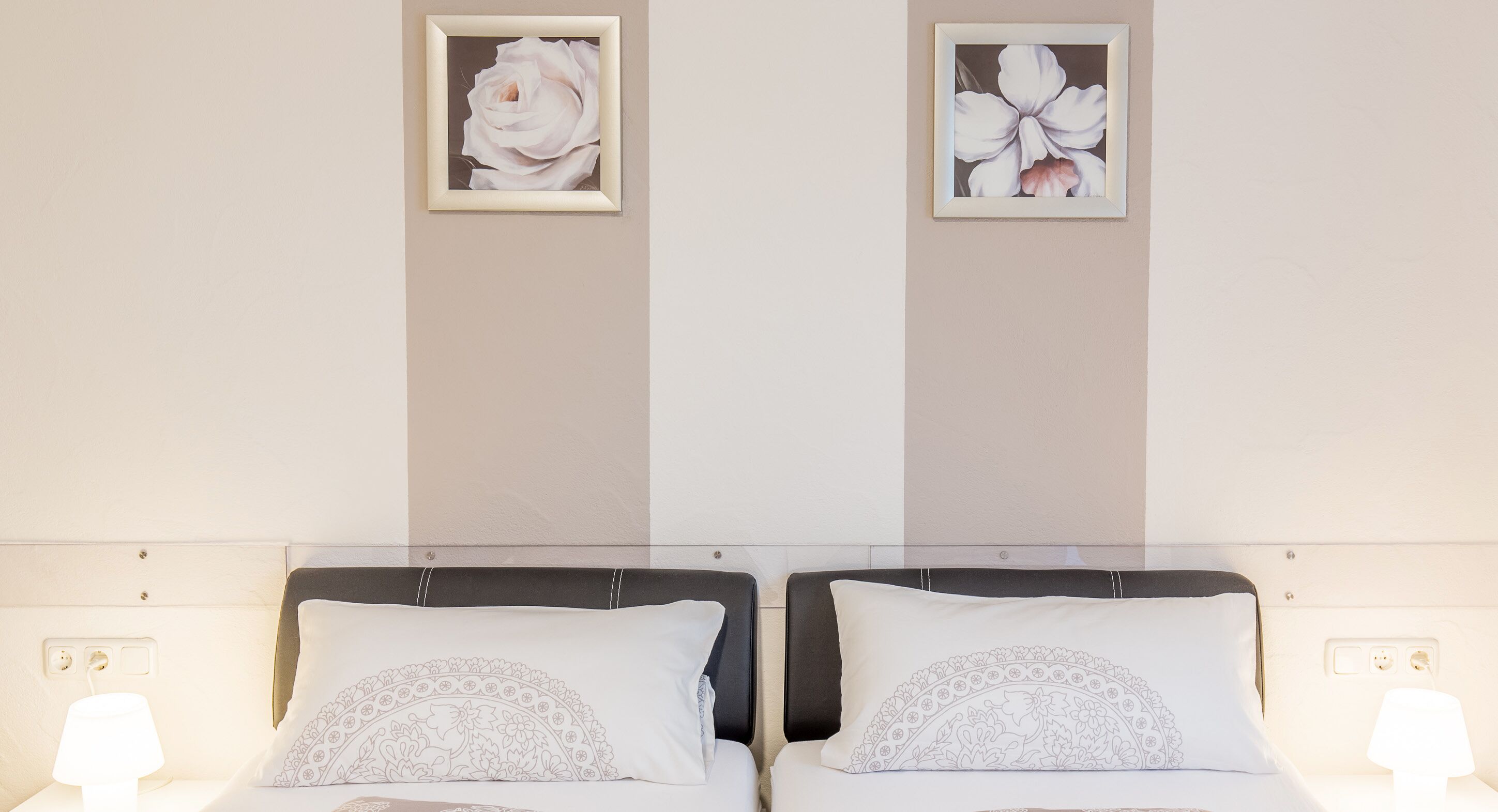 3 makuuhuonetta, silitysrauta/-lauta, vauvan matkasänky, ilmainen Wi-Fi