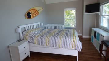 2 habitaciones, tabla de planchar con plancha, wifi y ropa de cama