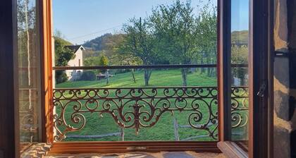 traditional, family and animal friendly holiday home m. turned. Garden and terrace