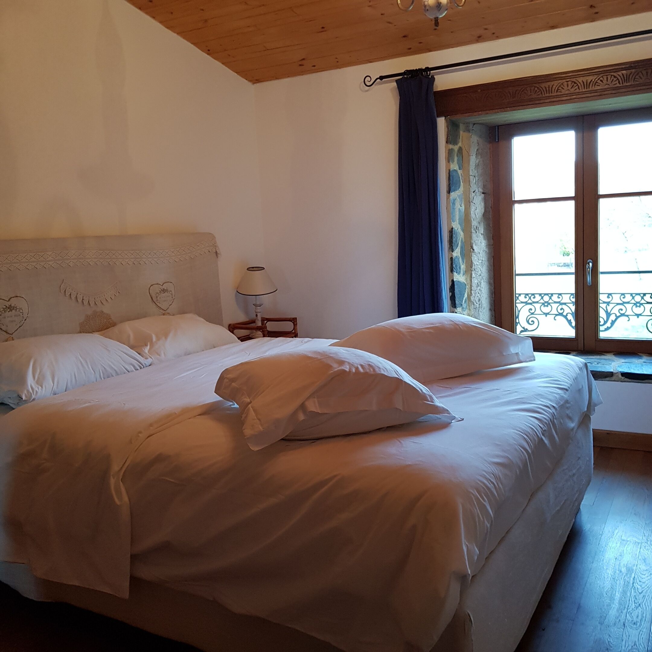 2 bedrooms, iron/ironing board, travel crib, WiFi (free)