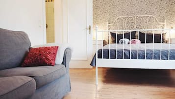 1 chambre, fer et planche Ă repasser, Wi-Fi, draps fournis