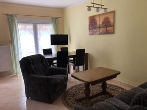 Televisio, pöytätennispöytä