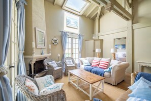 Smart TV, fireplace, computer monitors - Wonderful house 500m from the beach with heated pool (Moliets-Et-Maa)