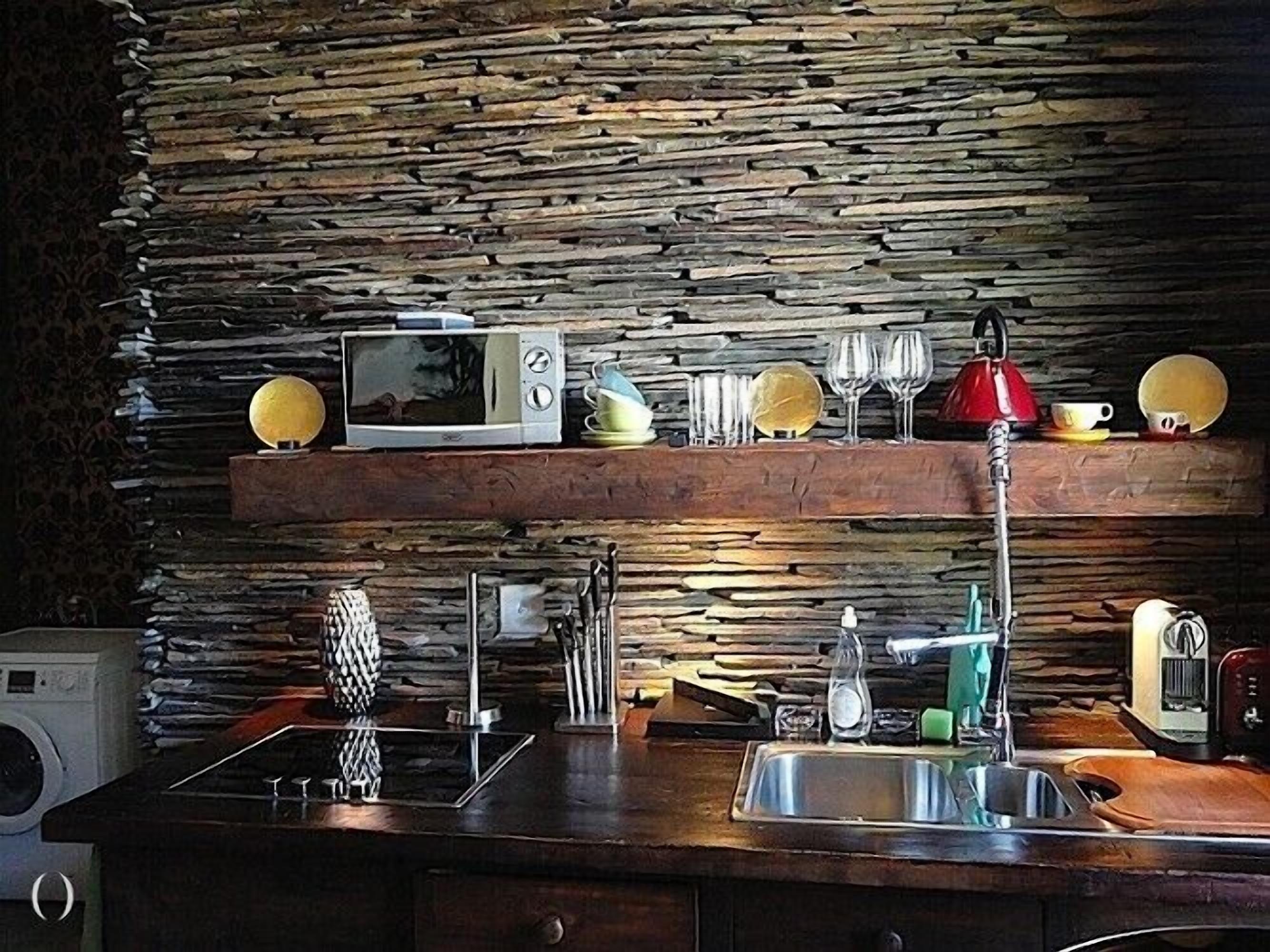 Unique town house with roof terrace, Wi-Fi and luxury in the heart of Cape Town