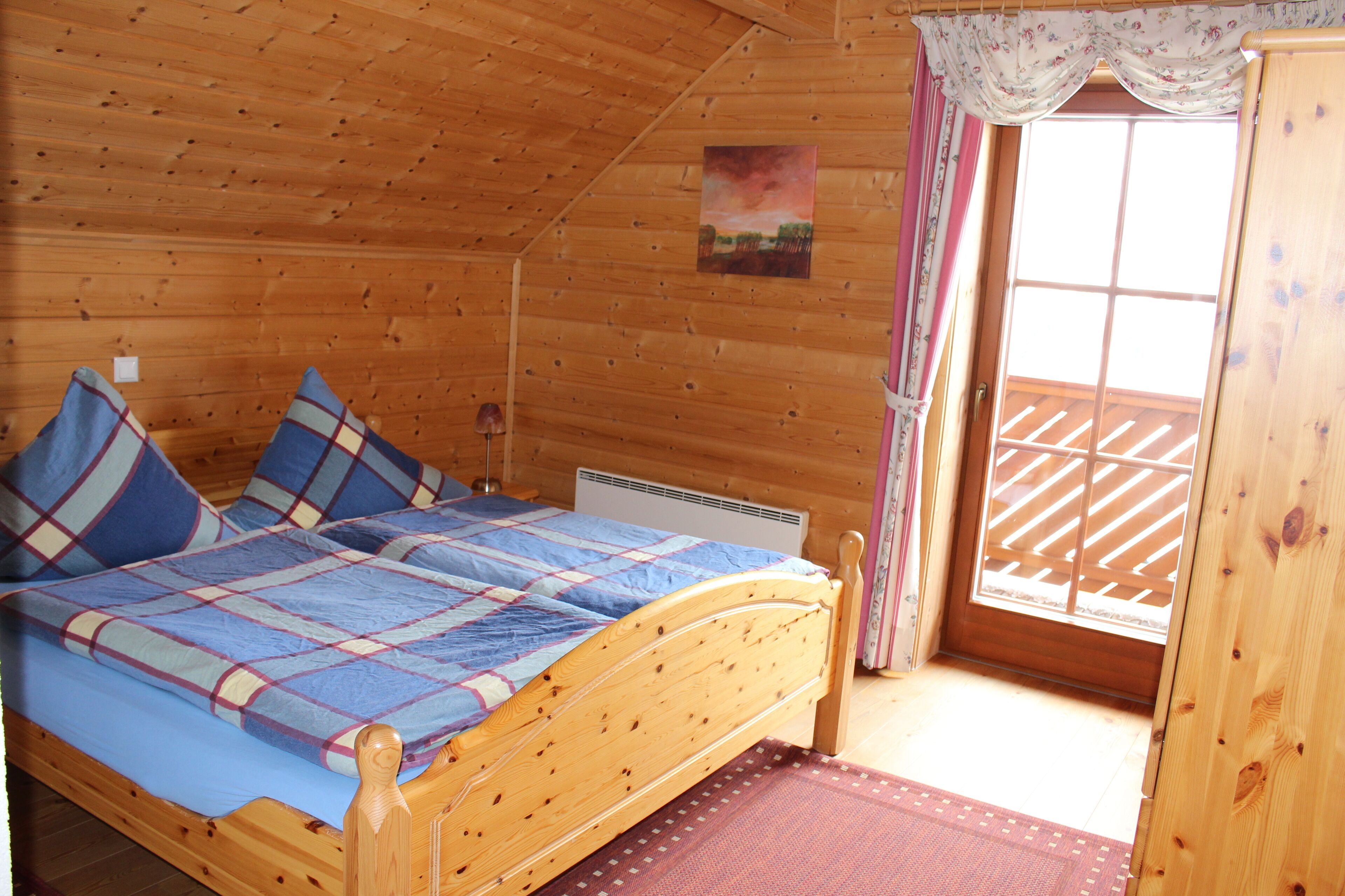 4 dormitorios, tabla de planchar con plancha, wifi gratis