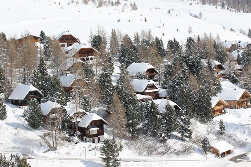 Exclusive vacation home in the Nockberge with a sauna and fireplace