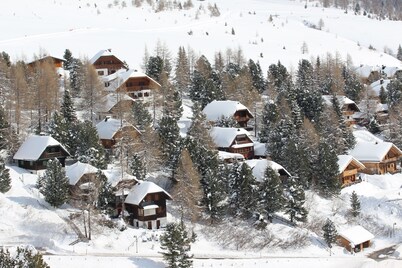 Exclusive vacation home in the Nockberge with a sauna and fireplace