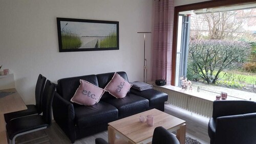 Modern, comfortable apartment close to the center, first time use in March 2015