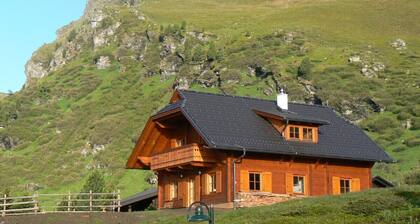 Exclusive holiday chalet in dream location