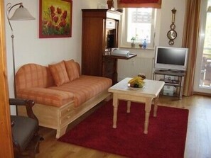 TV, DVD player, books, music library - We are a partner of the "Oberstaufen-Pluskarte". See O'Staufen Plus Card (Oberstaufen)