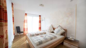 1 Schlafzimmer, Zimmersafe, Bügeleisen/Bügelbrett, WLAN