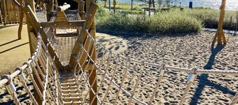 Vue mer | Sauna | Cheminée | Whirlpool | Salle de jeux | Terrasses | Plage à 80m