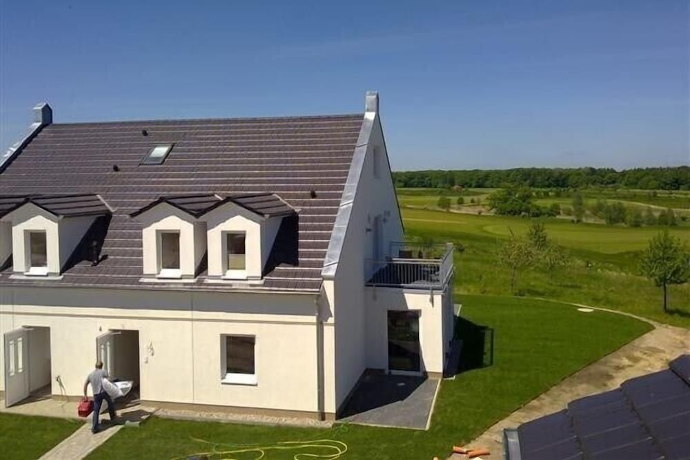 Nature and endless space! Sunset terrace+garden, whirlpool+sauna in the morning sun bath
