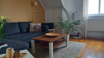 TV, DVD player, stereo