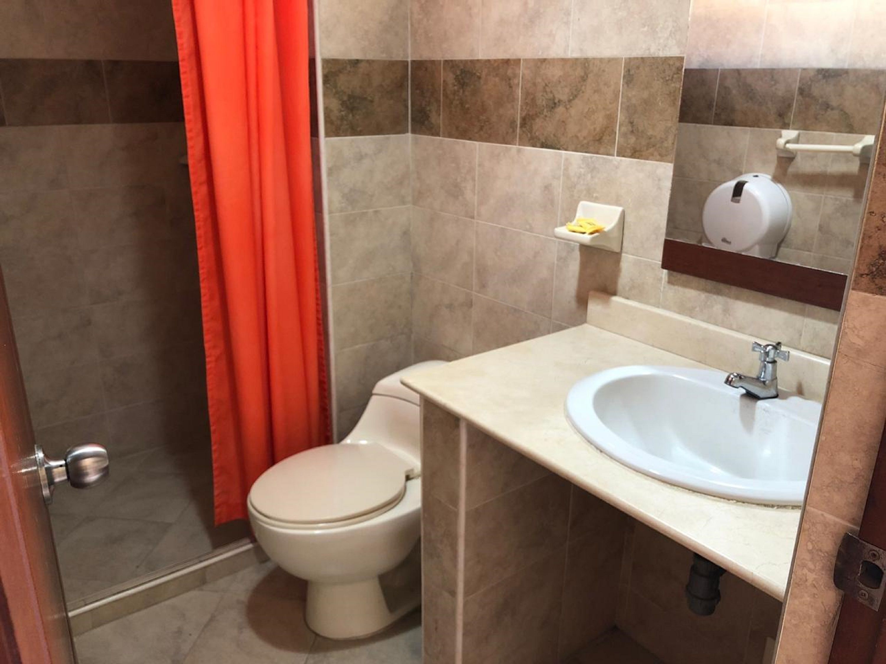 Standard Triple Room, Multiple Beds, Non Smoking | Bathroom | Shower, rainfall showerhead, towels