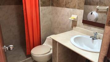 Standard Triple Room, Multiple Beds, Non Smoking | Bathroom | Shower, rainfall showerhead, towels
