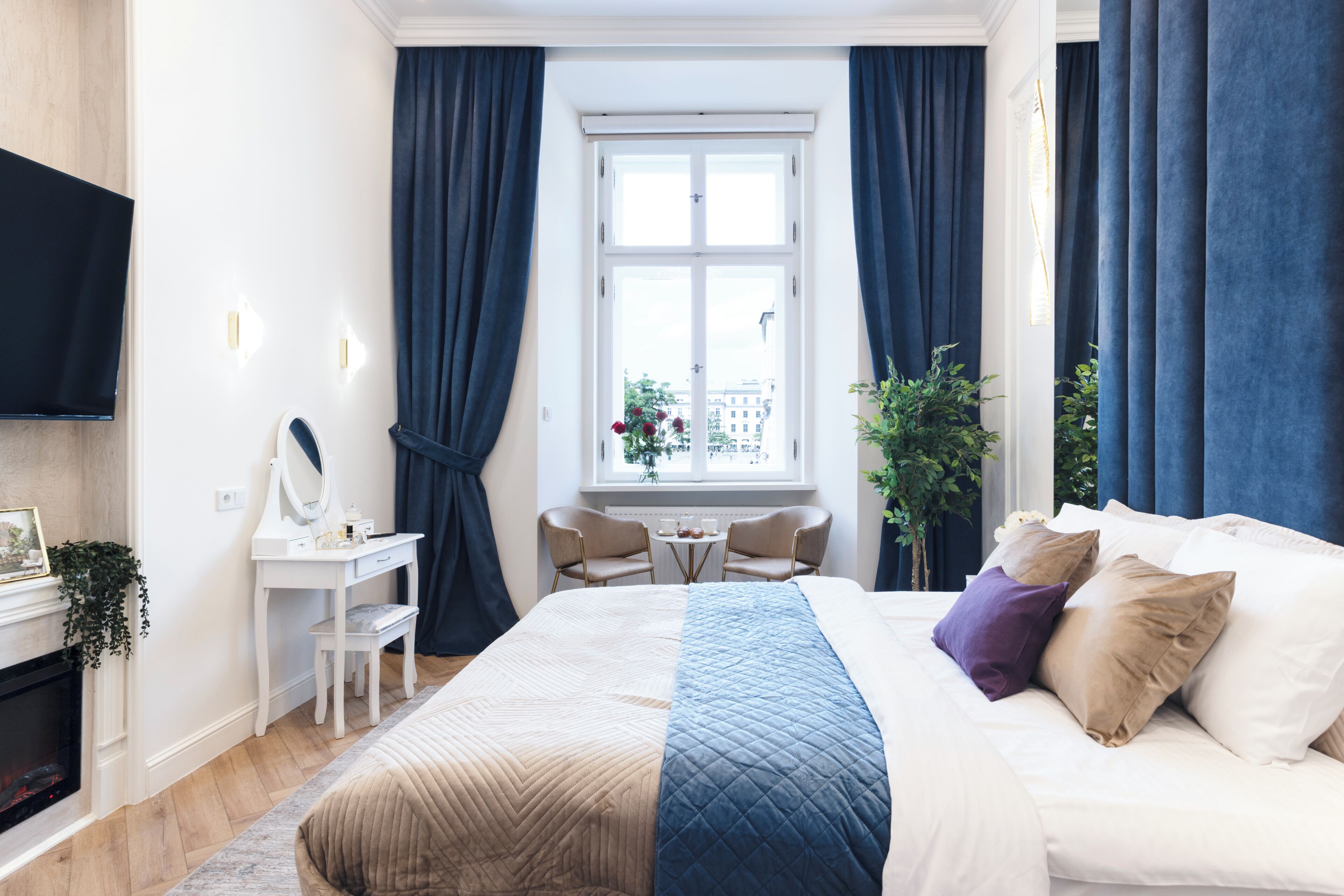 Photo - Luxury Mint Apartments Main Square