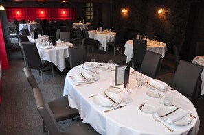 Restaurant - Logis La Bonne Auberge (Laval)