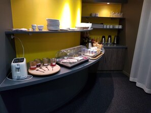 用餐