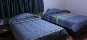 Standard Twin Room, 2 Single Beds, Non Smoking | Free WiFi