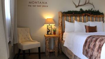 Room, 1 King Bed | Desk, free WiFi, bed sheets