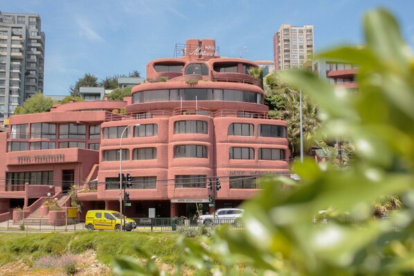 Front of property - Hotel Montecarlo Reñaca (Vina del Mar)