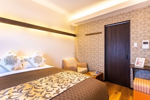 Standard Double Room | Free WiFi