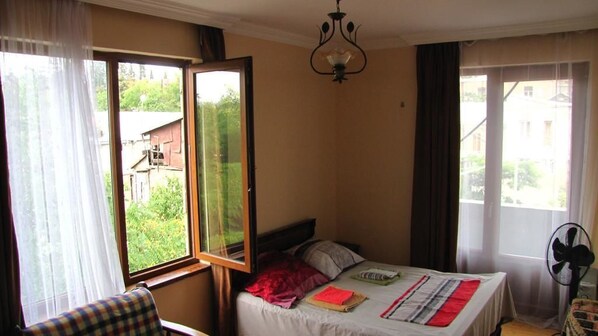 1 Schlafzimmer, Zimmersafe, schallisolierte Zimmer