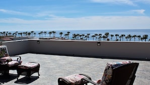Terrace/patio - M&M Beach Home (Playas de Rosarito)
