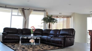 Interior - M&M Beach Home (Playas de Rosarito)