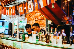 Bar (on property) - TravelBox Dorm Sweet Dorm - Hostel (Hanoi)