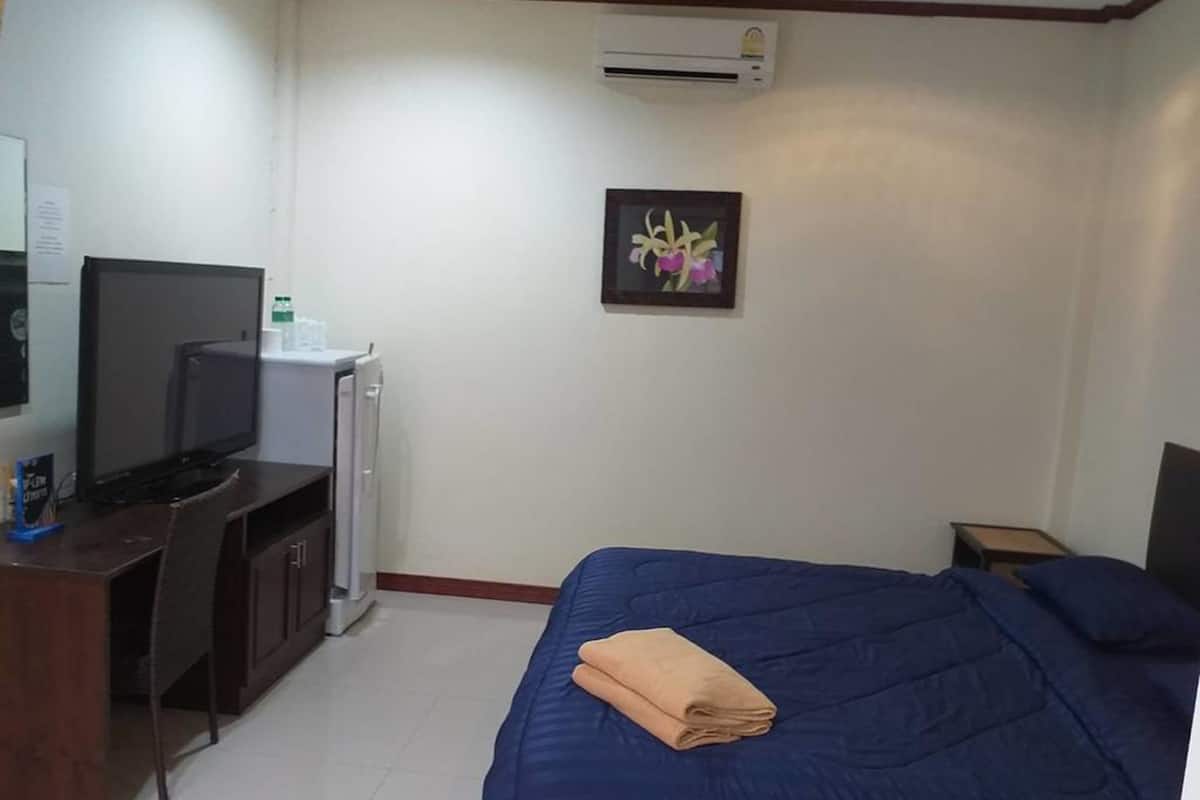 Queen Room with Pool View | 무료 WiFi