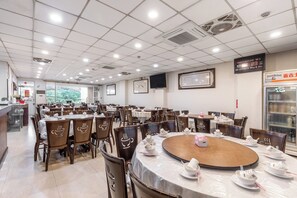 Interior - Song He Hotel (Yuchi)