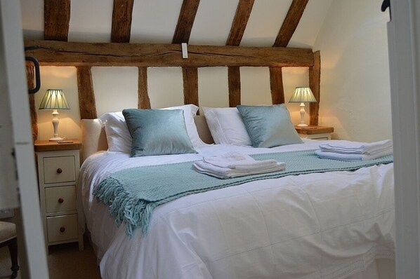 2 Schlafzimmer, Bügeleisen/Bügelbrett, Reisekinderbett, kostenloses WLAN