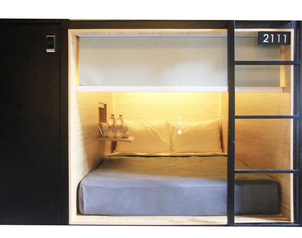 Gemeinsamer Schlafsaal, 1 Einzelbett, Nichtraucher | Kostenloses WLAN, Bettwäsche