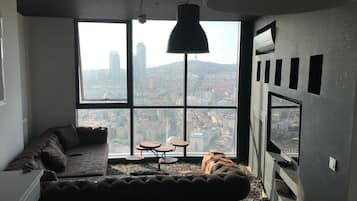 Apartment, 2 Bedrooms | 2 bilik tidur, meja, seterika/papan seterika, Wi-fi percuma