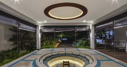 CASAMIA Oceanfront Condo Nilaveli