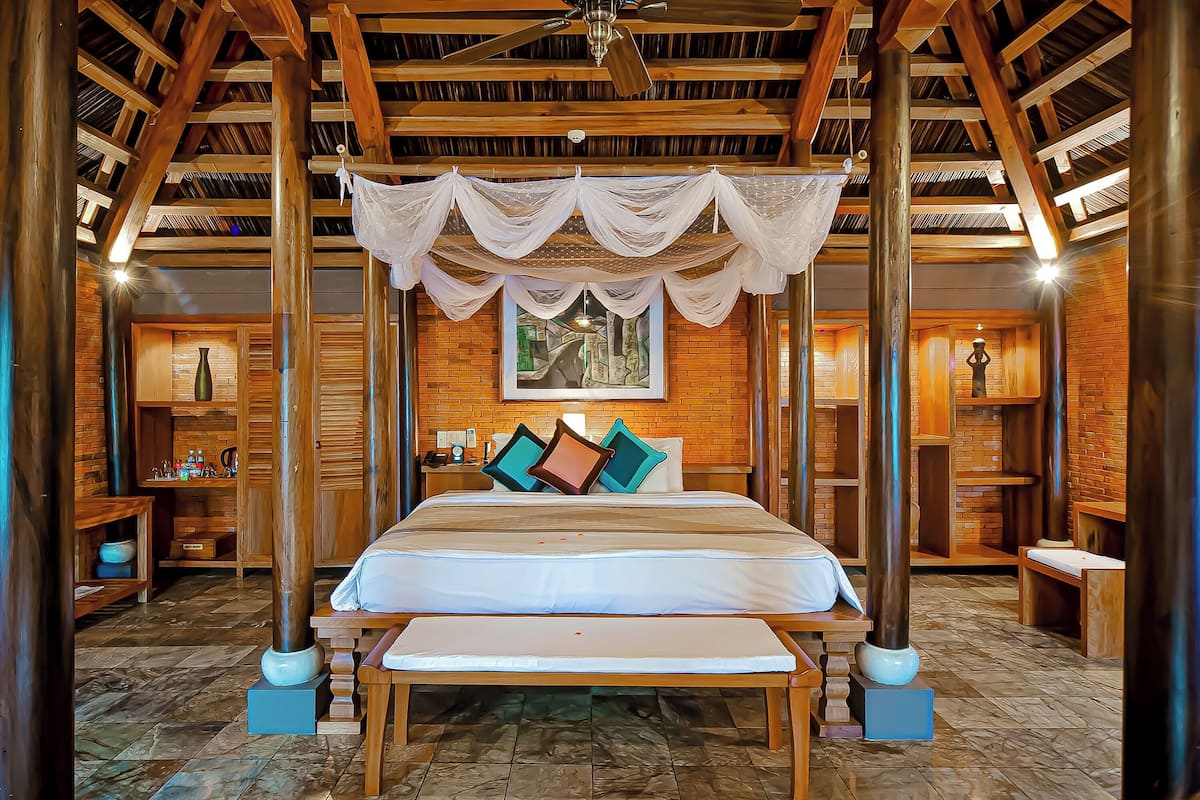 Chambre Tradition, accès piscine (with Wellness Retreat Package)