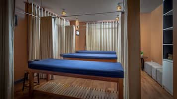 Couples treatment room(s), Thai massages