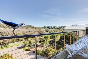 House, 3 Bedrooms | Balcony view - Glamour on Gulls (Sorrento)