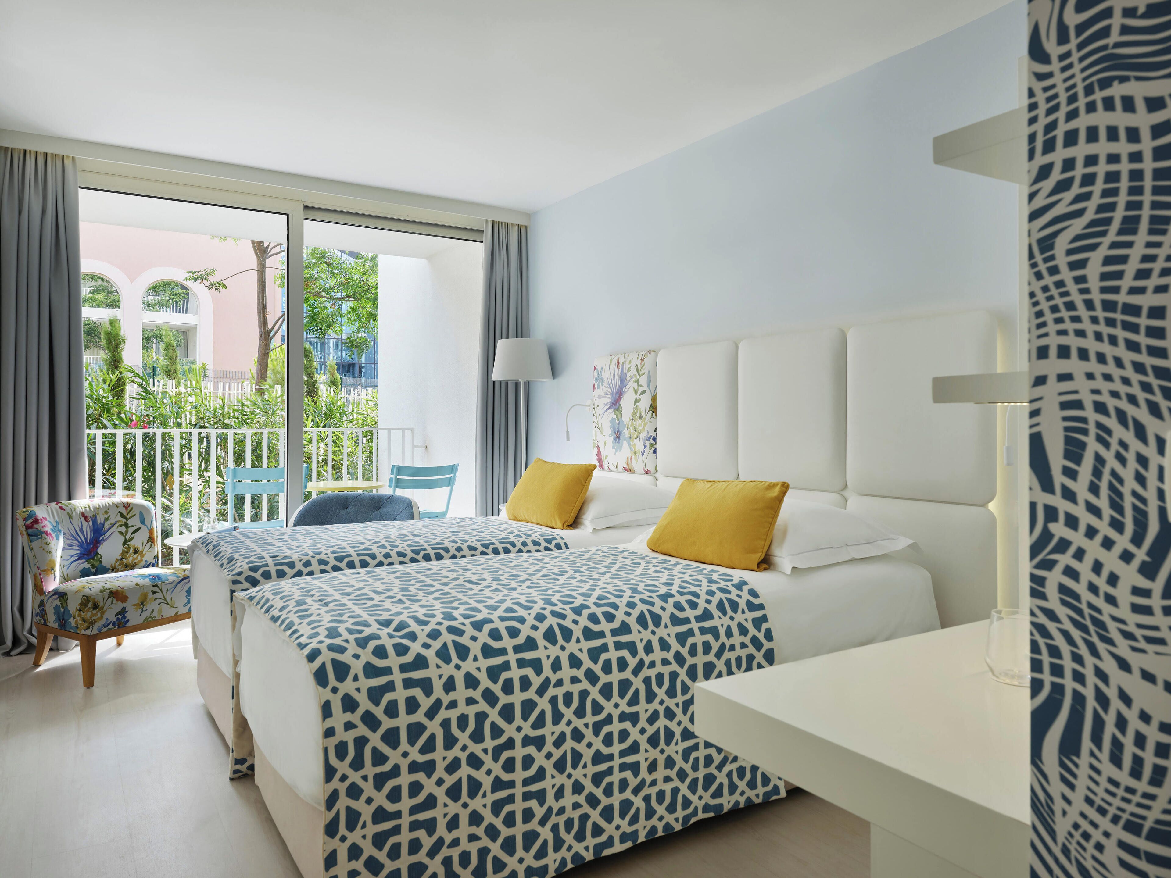 In-room safe, desk, free cribs/infant beds, free WiFi