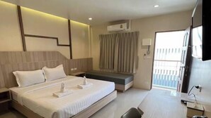 Ảnh chưa phân loại, 3 trong số 99 ảnh, nút
