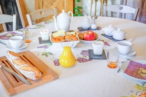 Desayuno continental incluido todos los días
