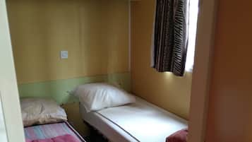 Mobile Home, 2 chambres, terrasse | 2 chambres, coffres-forts dans les chambres, lits bébé (gratuits)