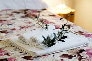 Kahden hengen huone (Ulivo) | Kylpyhuoneen mukavuudet | Suihku, ilmaiset hygieniatuotteet, hiustenkuivaaja, bidee