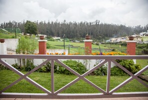 Exterior - Pine View Stay (Ootacamund)